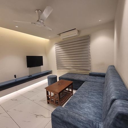 Gangothriii Apartment Thiruvananthapuram Luaran gambar